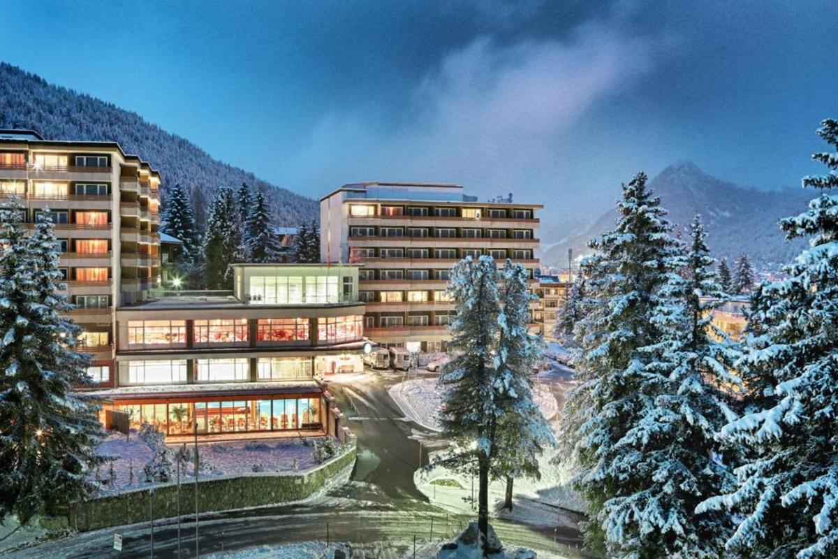 Mountain Plaza Hotel Davos Exterior foto