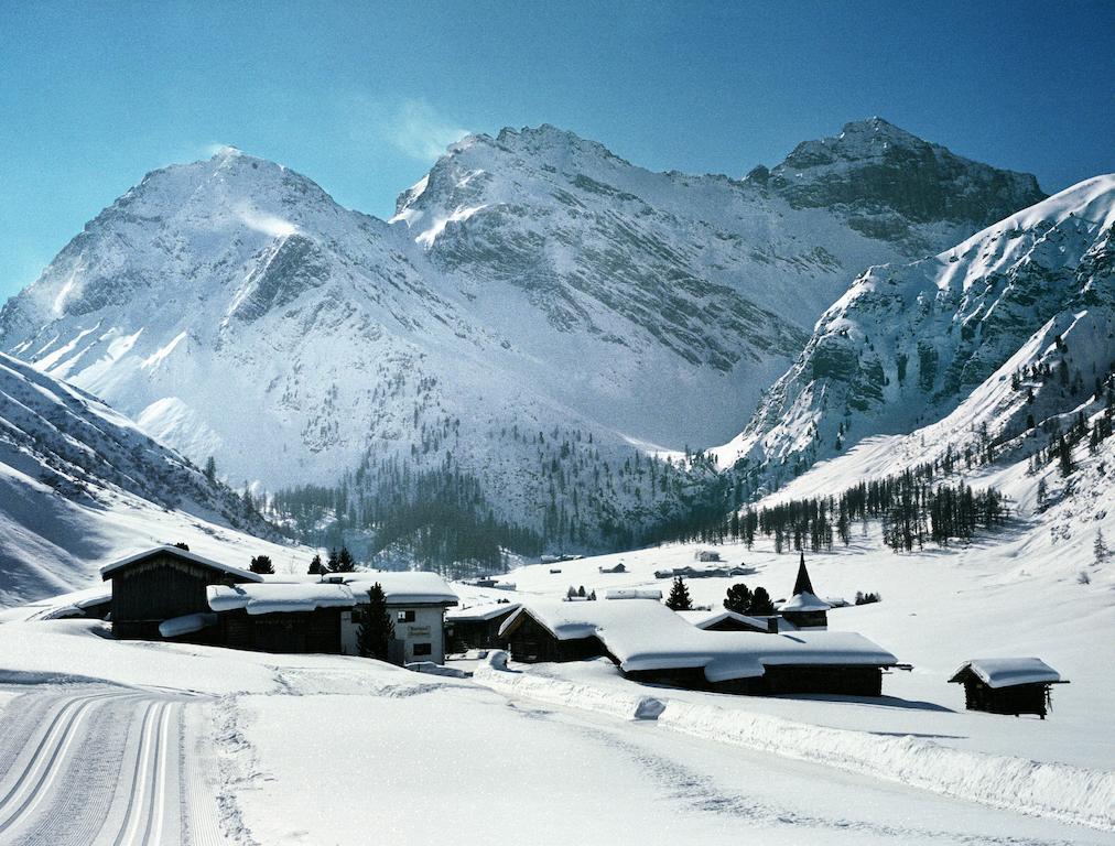 Mountain Plaza Hotel Davos Exterior foto